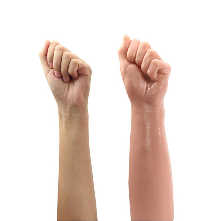 REALISTIC Bitch Fist - Image 2