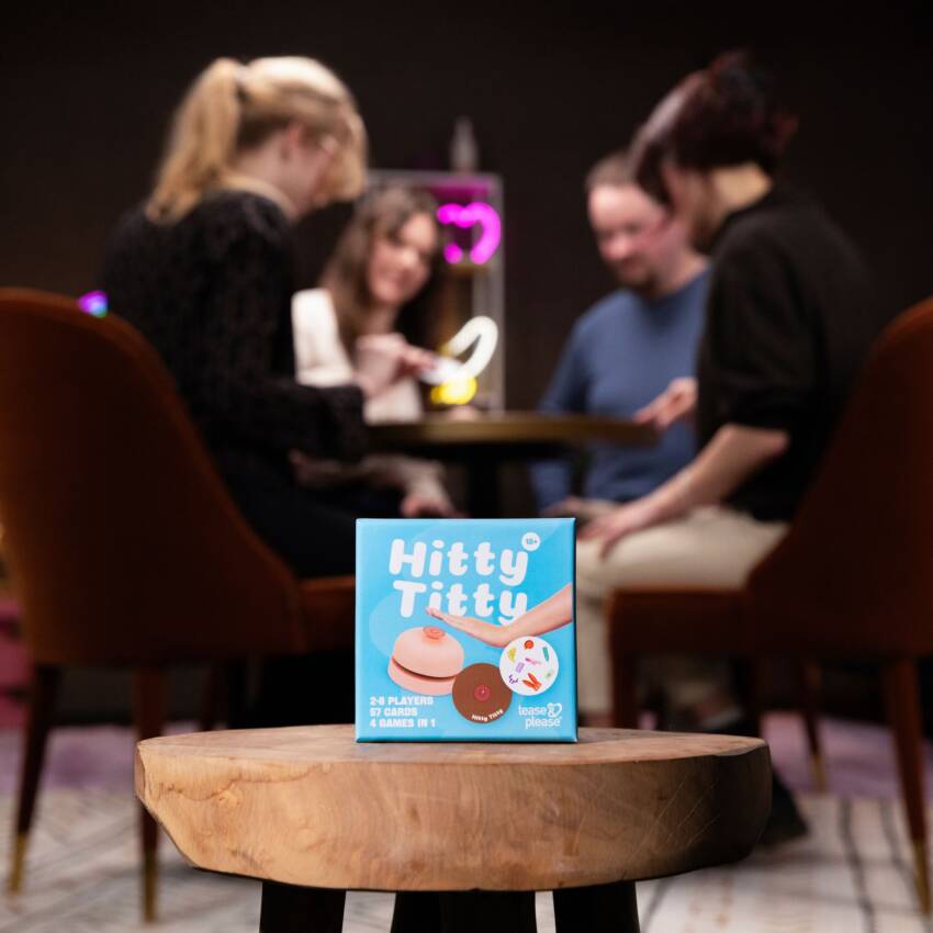 Tease & Please - Hitty Titty Card Game - Image 6